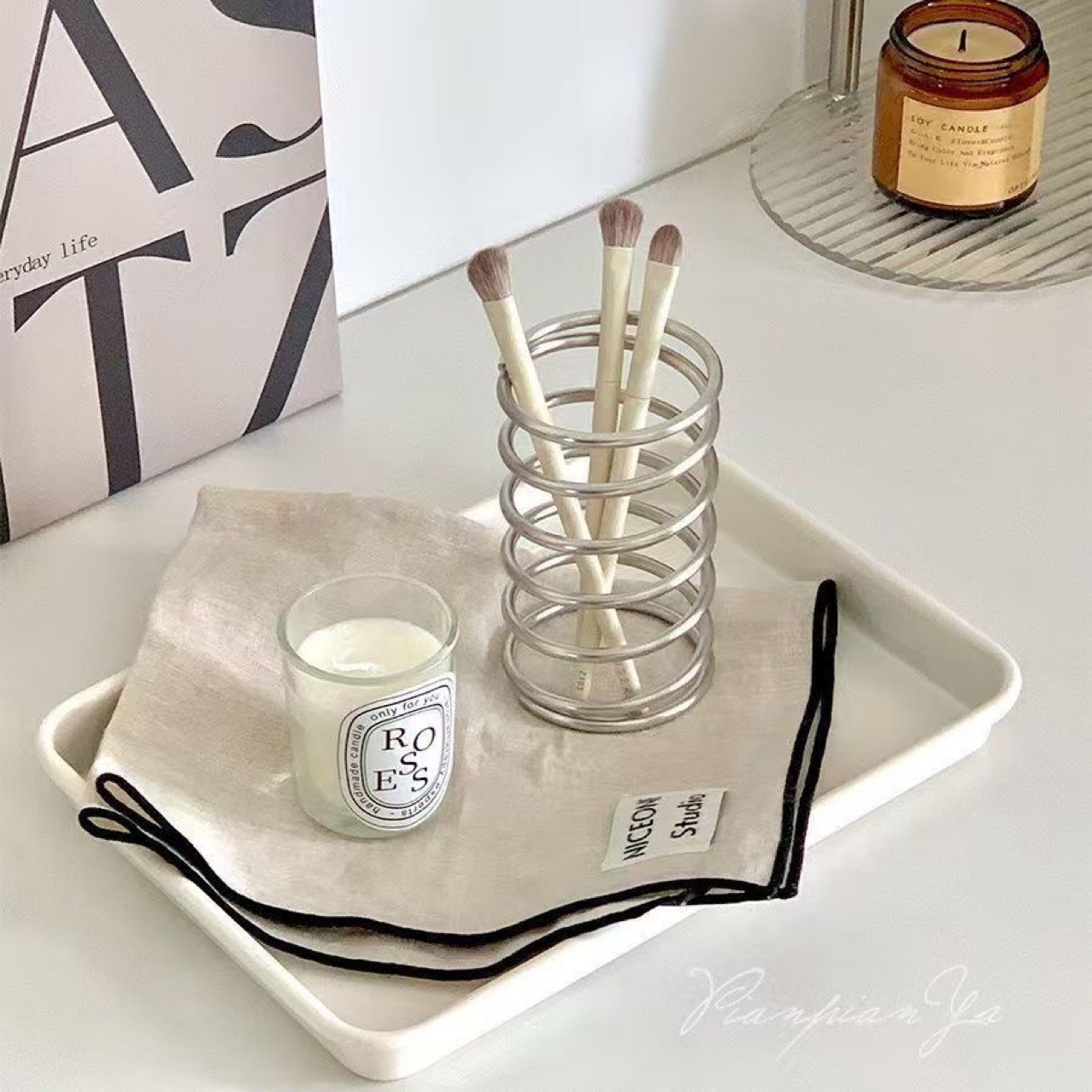 Держатель для зубных щеток из  – обзор и цена Home Bathroom Essentials